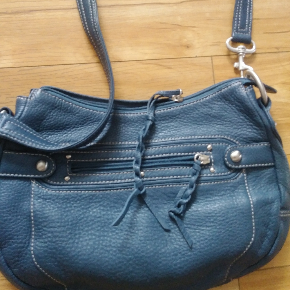 Spring! Y2K Stone mountain blue pebbled leather bag